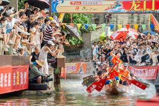 麦穗丰：广东半场打得很奇怪 退守不够快&又控制不住失误